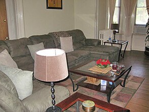 140 Sumac St, Unit 1 in Philadelphia, PA - Building Photo - Building Photo