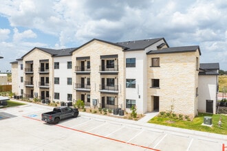 Las Villitas in Edinburg, TX - Building Photo - Building Photo