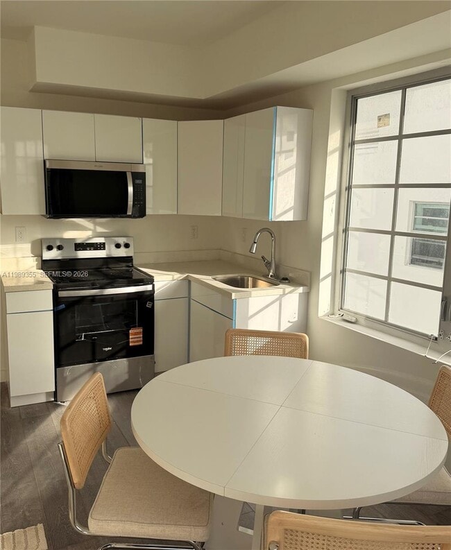 property at 1525 Euclid Ave