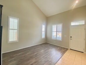 3212 Marrissey Ln in Sacramento, CA - Building Photo - Building Photo
