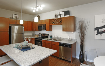 Springs at West Chester in West Chester, OH - Building Photo - Interior Photo