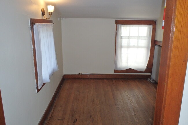 412 W Foster Ave, Unit A in State College, PA - Foto de edificio - Building Photo