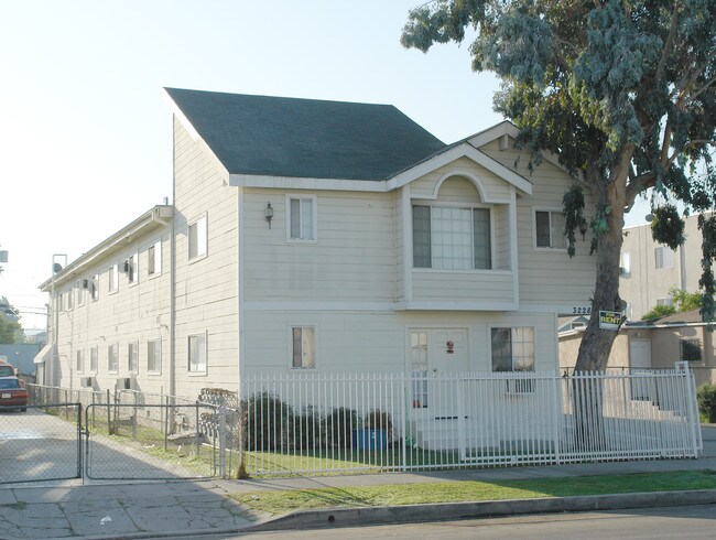 3228 Andrita St in Los Angeles, CA - Building Photo - Building Photo