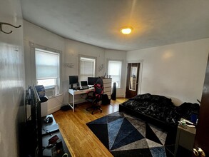 20 Bynner St in Boston, MA - Foto de edificio - Building Photo