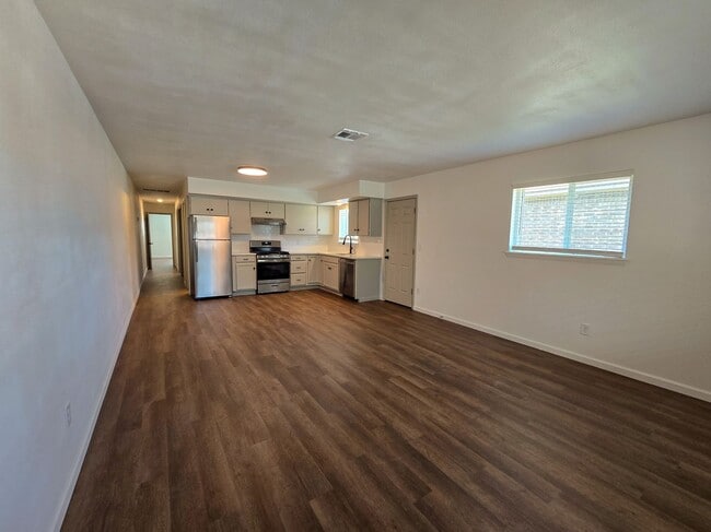1117 E Parker St in Shawnee, OK - Building Photo - Building Photo