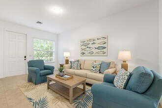 6120 SE Portofino Cir in Hobe Sound, FL - Building Photo - Building Photo