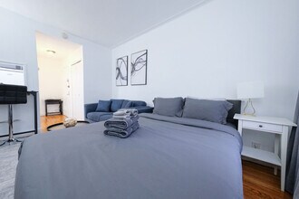 1422 2nd Ave, Unit SI ID1031985P in New York, NY - Foto de edificio - Building Photo