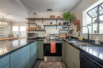 4107 N Seminole Ave in Tampa, FL - Building Photo - Building Photo