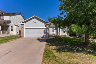 8449 Dassel Dr in Fountain, CO - Building Photo