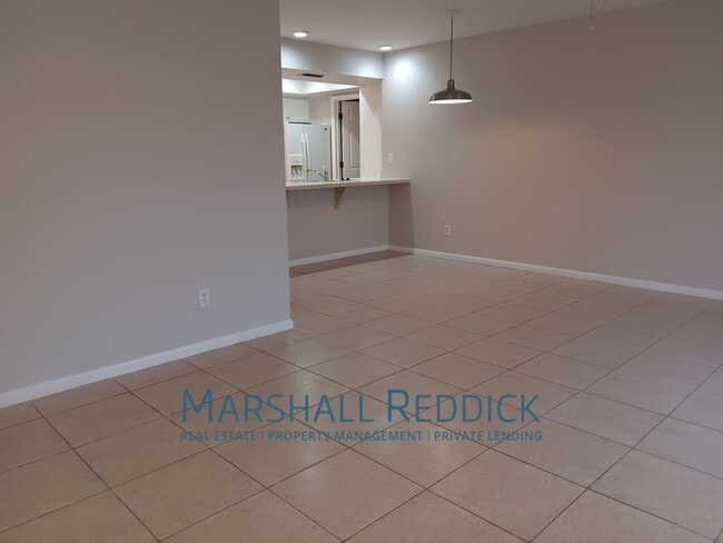 1312 SE 2nd Pl in Cape Coral, FL - Building Photo - Building Photo