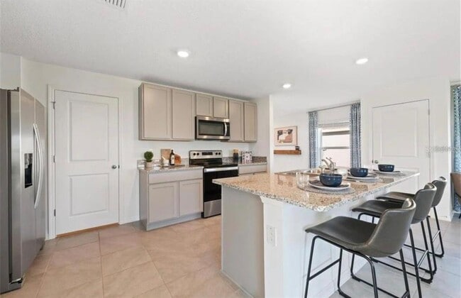 16716 Glacier Bay Loop in Wimauma, FL - Building Photo - Building Photo