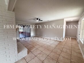 509 Lake Park Ave in Waxahachie, TX - Building Photo - Building Photo