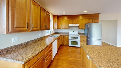 1308 Biggs St in Wasco, OR - Building Photo - Building Photo