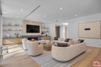 1836 Loma Vista Dr in Beverly Hills, CA - Building Photo - Building Photo