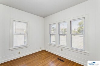 2315 W Maple St in Wichita, KS - Building Photo - Building Photo