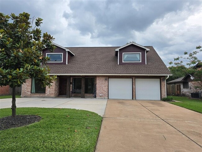 9211 Kempwood Dr in Houston, TX - Building Photo - Building Photo