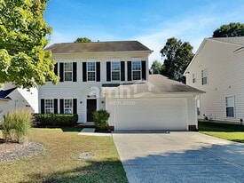 1015 Farmingham Ln in Indian Trail, NC - Building Photo