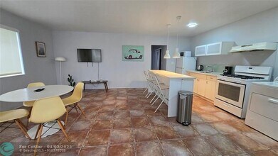 7725 Harding Ave in Miami Beach, FL - Building Photo - Building Photo
