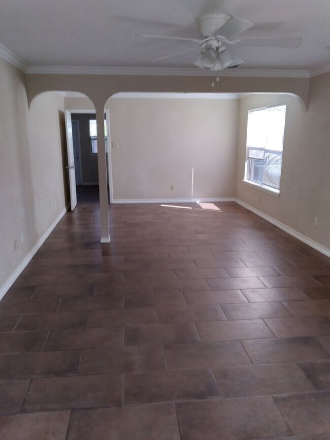 918 St Bernard St in Corpus Christi, TX - Building Photo - Building Photo