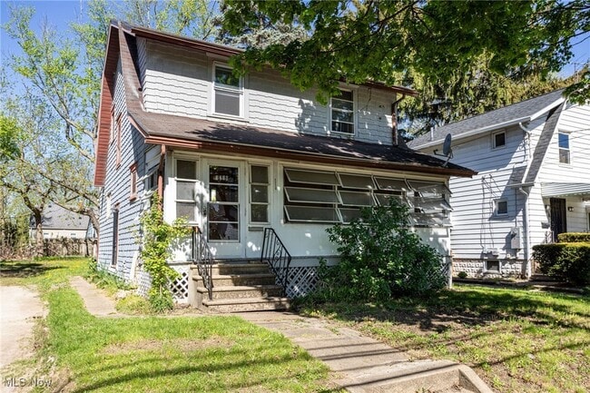 1210 Brown St in Akron, OH - Building Photo - Building Photo