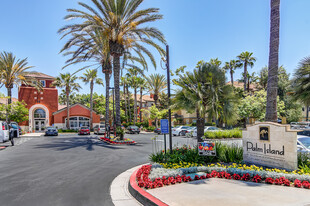 Palm Island 55+ Active Senior Community Apartments