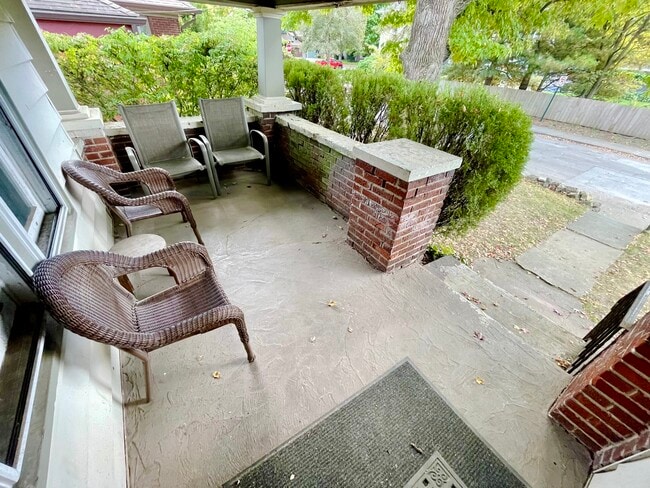 720 Paxton Place in Indianapolis, IN - Building Photo - Building Photo