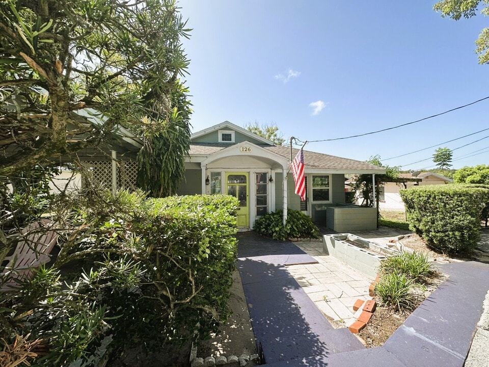 126 Ribbon Pkwy in Lake Wales, FL - Building Photo