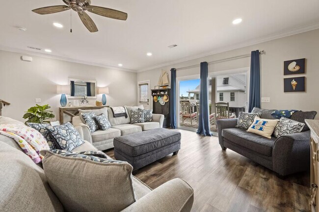 123 Yaupon Ave in Murrells Inlet, SC - Building Photo - Building Photo