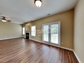 3624 Willow Stone Ln in Wake Forest, NC - Foto de edificio - Building Photo