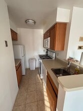 83 Crosspointe Dr, Unit Condo East Brunswick in East Brunswick, NJ - Building Photo - Building Photo