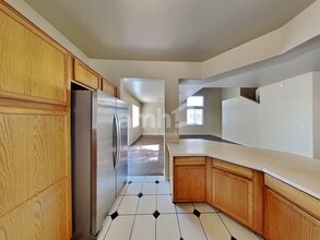 9379 Coral Berry St in Las Vegas, NV - Building Photo - Building Photo