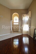 11743 Windcrest Ln in San Diego, CA - Building Photo - Building Photo