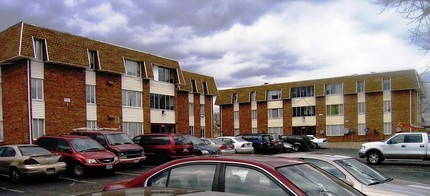 Four Seasons Apartments in St. Louis, MO - Building Photo - Building Photo