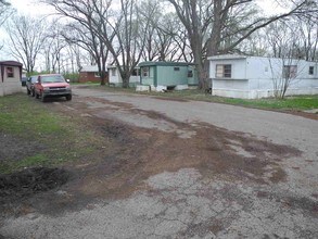 2351 State Road 25 W in Lafayette, IN - Building Photo - Building Photo
