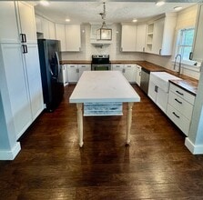 408 W Luce St in Llano, TX - Building Photo - Building Photo