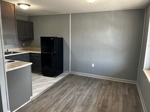 746 Lawrence Ave in Maryville, TN - Building Photo - Building Photo