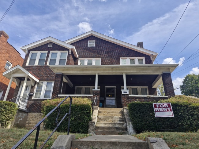 property at 3514 Beechwood Blvd