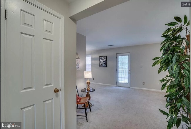1301 E Abingdon Dr, Unit 3 in Alexandria, VA - Building Photo - Building Photo
