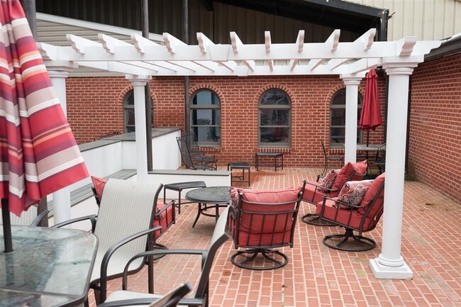 5 S Center St in Westminster, MD - Building Photo - Building Photo