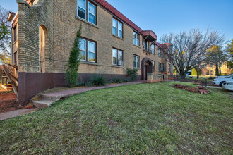 36th Terrace Apartments in Oklahoma City, OK - Building Photo - Building Photo