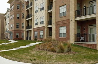 Collingwood Green in Toledo, OH - Foto de edificio - Building Photo