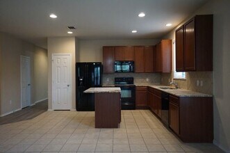 3703 Painted Tracks in Selma, TX - Building Photo - Building Photo