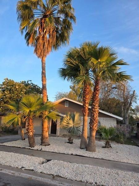 property at 14 East St