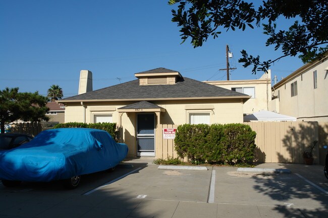 442 2nd St in Encinitas, CA - Building Photo - Building Photo