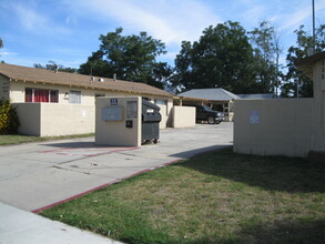 1453 N Sierra Way in San Bernardino, CA - Building Photo - Building Photo