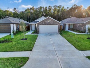 17974 Valle Cupa Ln in New Caney, TX - Foto de edificio - Building Photo