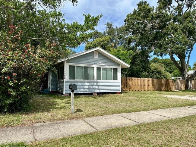 property at 4736 20th St N