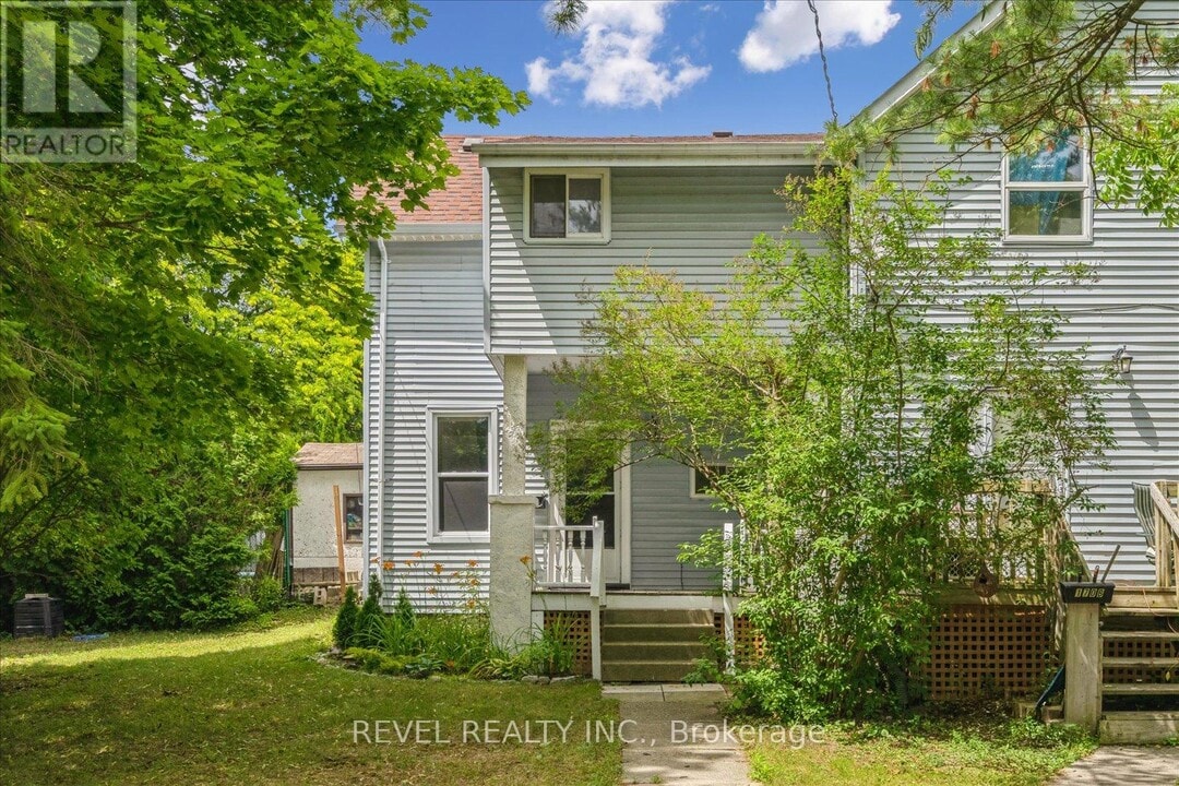 170 James St E in Cobourg, ON - Building Photo