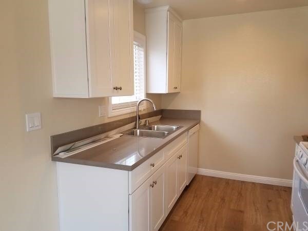 16821 Hoskins Lane in Huntington Beach, CA - Building Photo