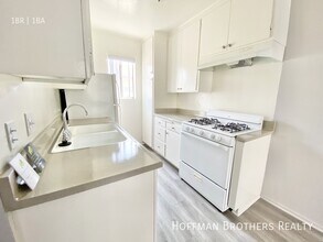 1827 Butler Ave, Unit 4 in Los Angeles, CA - Building Photo - Building Photo